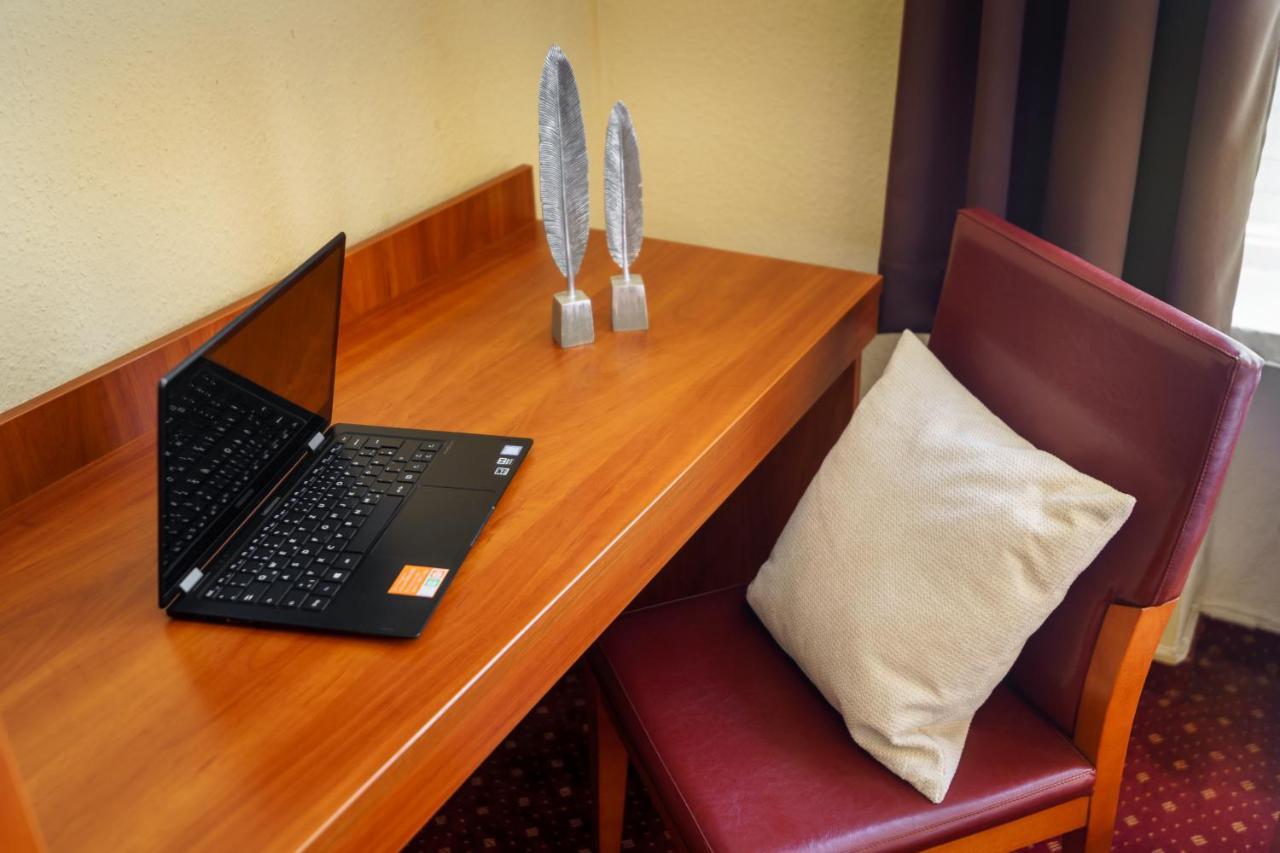 Hotel Kronprinz Hamburg Hauptbahnhof Zewnętrze zdjęcie