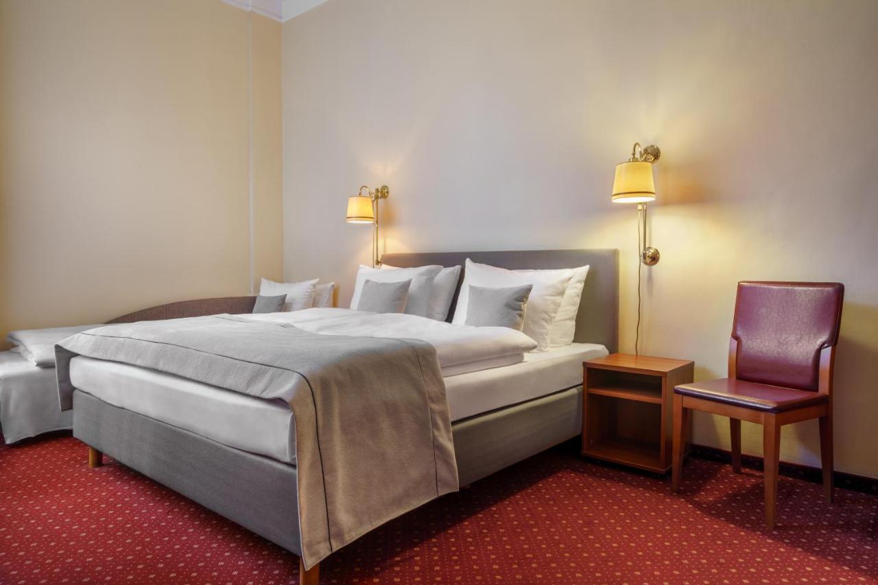 Hotel Kronprinz Hamburg Hauptbahnhof Zewnętrze zdjęcie