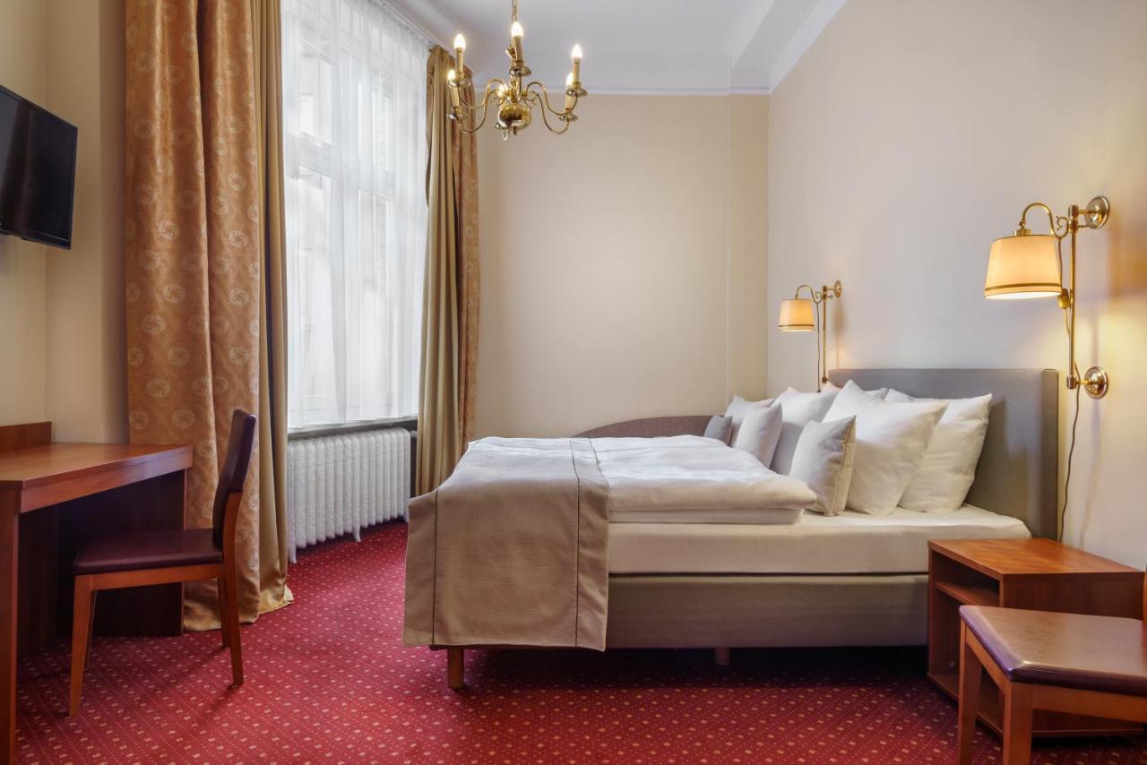 Hotel Kronprinz Hamburg Hauptbahnhof Zewnętrze zdjęcie