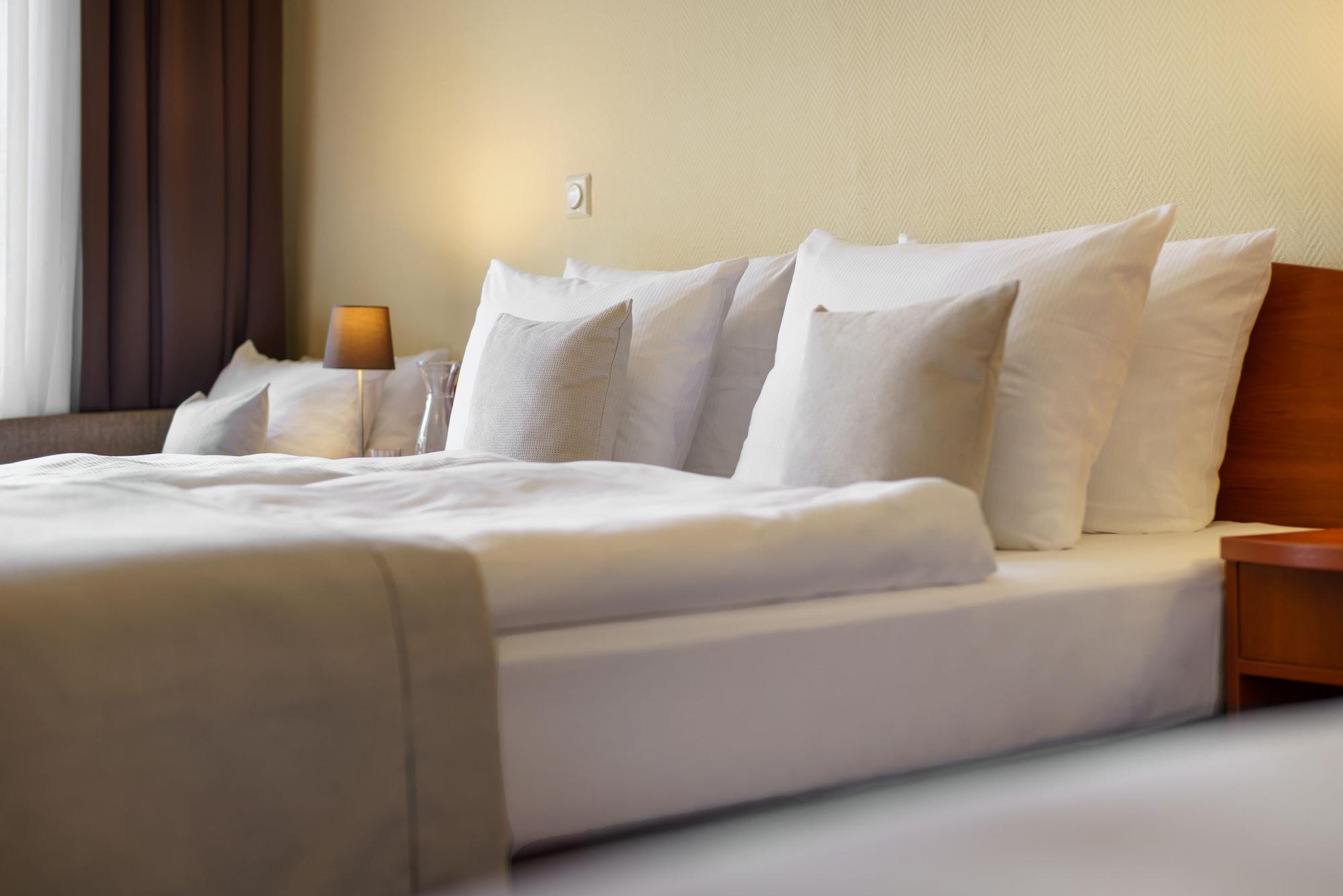 Hotel Kronprinz Hamburg Hauptbahnhof Zewnętrze zdjęcie