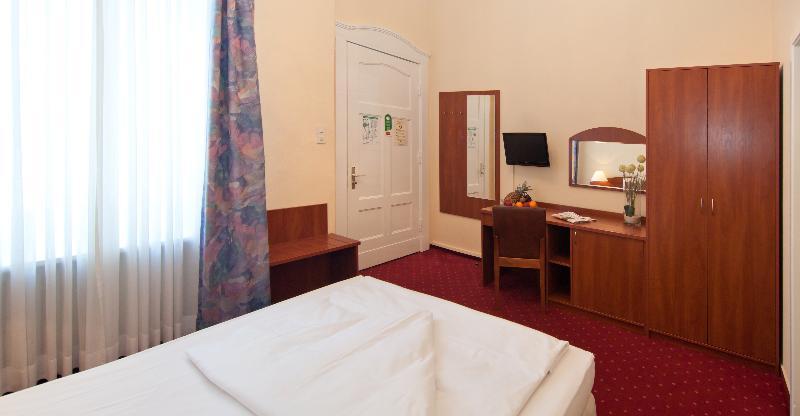 Hotel Kronprinz Hamburg Hauptbahnhof Zewnętrze zdjęcie